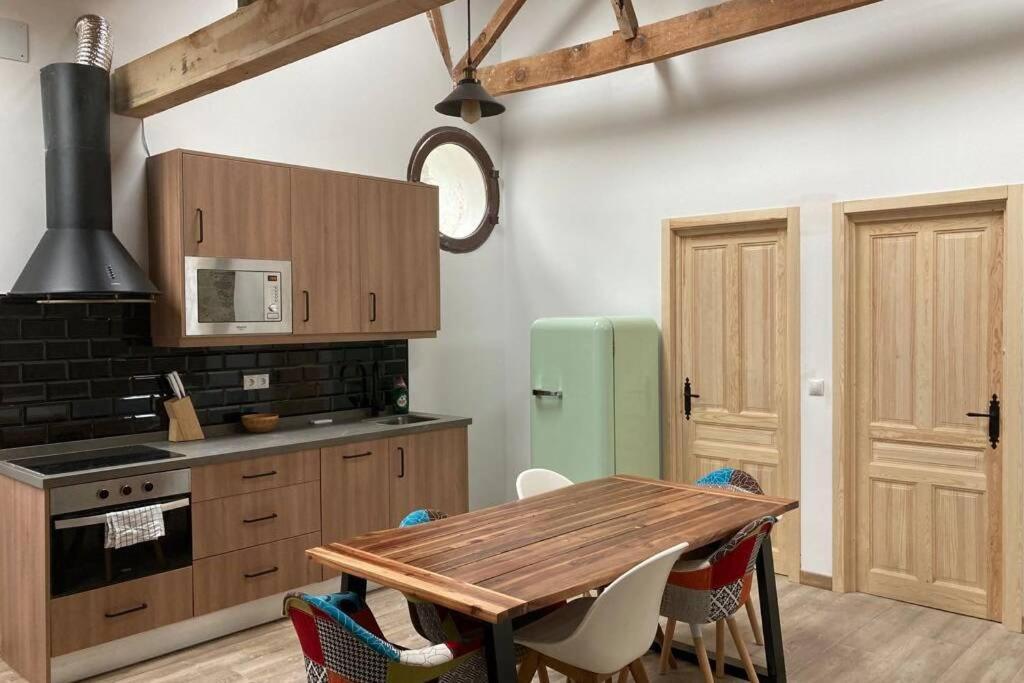 Casa Rural En Parque Natural Con Entorno Espectacular 미라플로레스 데 라 시에라 외부 사진
